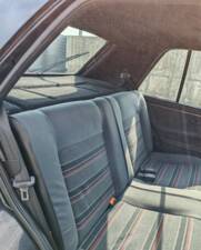 Bild 28/42 von Volkswagen Golf II GTi 16V 1.8 (1986)