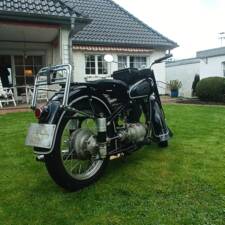 Image 4/16 of BMW R 25/3 (1955)