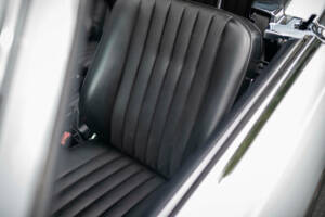 Imagen 8/35 de Mercedes-Benz 300 SL (1989)