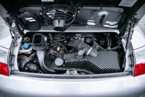 Bild 3/39 von Porsche 911 Carrera "40 Jahre 911" (2004)