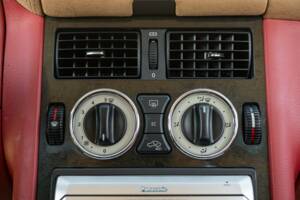 Image 42/50 de Mercedes-Benz SLK 320 (2001)