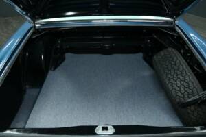 Image 43/50 of Mercedes-Benz 280 SE 3,5 (1971)
