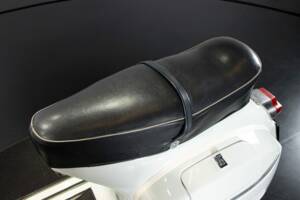 Image 45/50 de Piaggio Vespa 125 Super (1966)