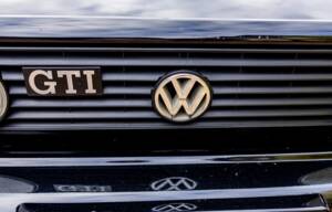 Afbeelding 24/46 van Volkswagen Golf I GTI 1.6 (1993)
