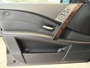 Afbeelding 32/38 van BMW 530i (2003)