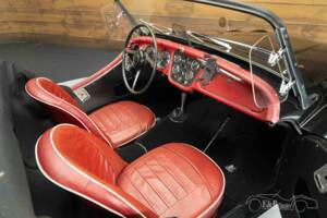 Image 11/19 of Triumph TR 4 (1961)