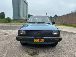 Bild 3/8 von Volkswagen Polo II Steilheck  1.3 (1981)