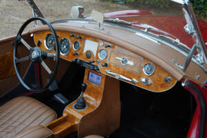 Image 34/50 de MG MGA 1600 (1962)