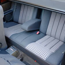 Image 149/171 of Mercedes-Benz E 220 (1994)