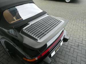 Bild 19/21 von Porsche 911 Carrera 3.2 (1987)