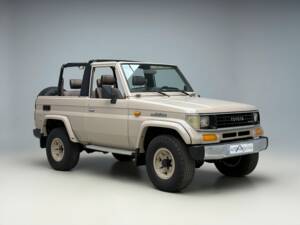 Immagine 11/24 di Toyota Land Cruiser LJ73 (1991)