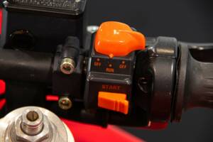 Bild 27/50 von Ducati 900 SS (1991)