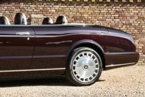 Image 27/50 de Bentley Azure (2008)