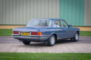 Immagine 6/31 di Mercedes-Benz 280 SE (1980)