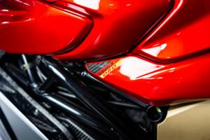 Bild 14/38 von MV Agusta DUMMY (2011)