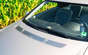Image 16/49 of Mercedes-Benz CLK 280 (2006)