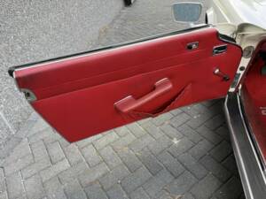 Immagine 42/50 di Mercedes-Benz 280 SL (1968)