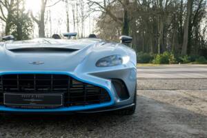 Bild 16/35 von Aston Martin V12 Speedster (2021)
