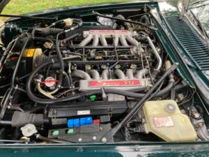 Image 18/47 of Jaguar XJS 6.0 V12 (1992)