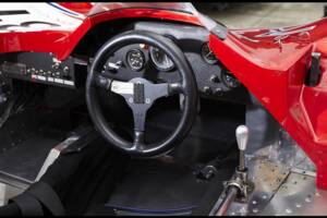 Image 16/39 of Lola T280 (1972)