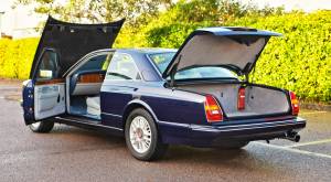 Image 16/50 of Bentley Continental R (1996)