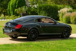 Immagine 6/50 di Bentley Continental GT (2004)