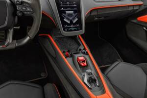 Image 11/15 de Lamborghini Revuelto (2024)