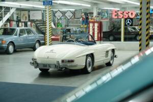 Bild 19/50 von Mercedes-Benz 300 SL Roadster (1959)