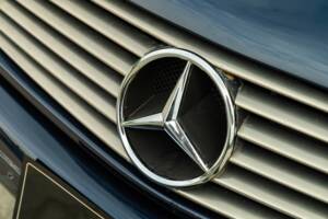 Imagen 24/50 de Mercedes-Benz SL 500 (1998)