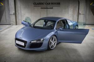Immagine 16/96 di Audi R8 (2008)
