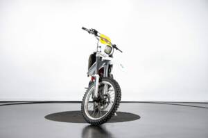 Image 6/49 of KTM GS 350 (1988)