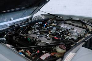 Image 28/47 of Jaguar XJ-SC 5.3 (1987)