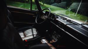 Image 33/33 of Peugeot 504 Coupé (1979)