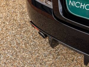 Image 46/77 of Aston Martin DBS (2009)