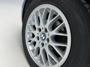 Image 13/17 of BMW Z3 1.9 (1997)