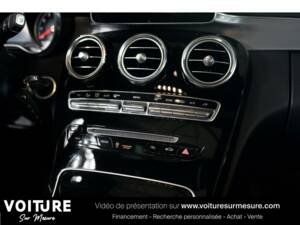 Image 13/21 of Mercedes-Benz C 300 (2018)