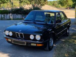 Bild 1/7 von BMW 525e (1987)