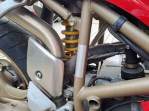Immagine 22/37 di Ducati 748 S (2000)