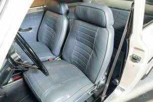 Afbeelding 12/19 van Volvo P 123 GT (1968)