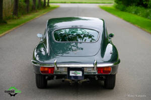 Image 57/61 de Jaguar Type E (2+2) (1969)