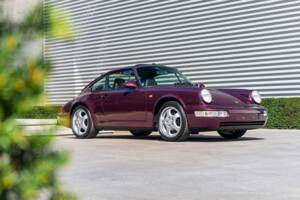 Image 38/46 of Porsche 911 Carrera 4 (1992)