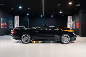 Image 4/31 of Mercedes-Benz SL 55 AMG (2003)