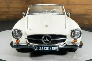 Image 16/19 of Mercedes-Benz 190 SL (1962)
