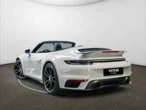 Image 2/8 of Porsche 911 Turbo S (2020)