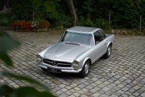 Imagen 10/16 de Mercedes-Benz 280 SL (1970)