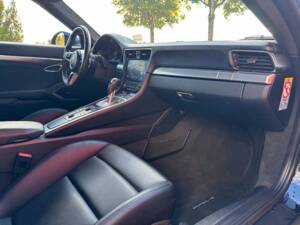 Bild 17/20 von Porsche 911 Carrera (2018)