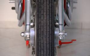 Image 32/99 of MV Agusta 750 Sport (1971)