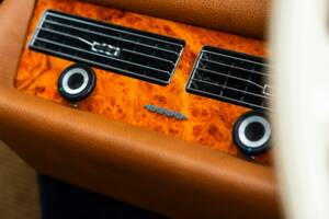 Image 22/57 de Mercedes-Benz 280 SE 3,5 (1971)