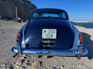Image 7/46 of Bentley S 2 (1961)