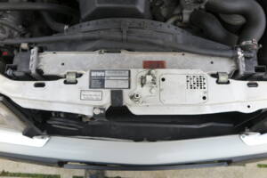 Image 36/71 of Mercedes-Benz 300 E 4-Matic (1990)